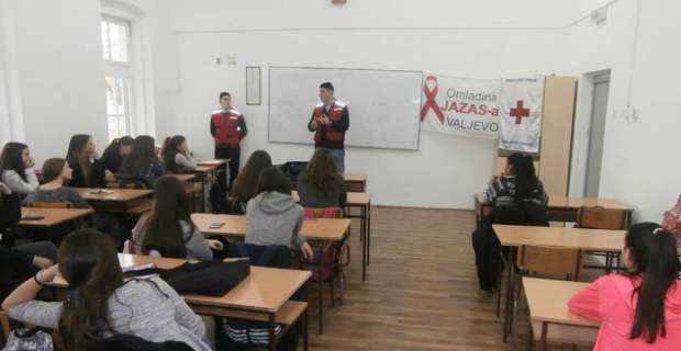 12.12.2016. – Tri predavanja u medicinskoj školi “Dr Miša Pantić” u okviru prevencije HIV-a i PPI – prisustvovalo 73 učenika.