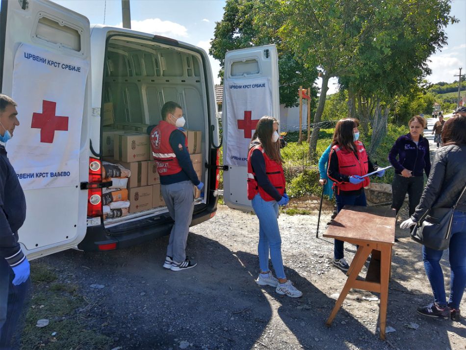 25.05.2020. – Crveni krst Valjevo je 25.maja otpočeo sa distribucijom pomoći za stanovnik substandardnih naselja u Republici Srbiji